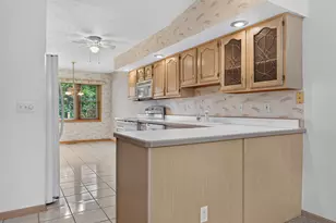 6207 Carriage Green Way, Rockford, IL 61108 - Photo 6