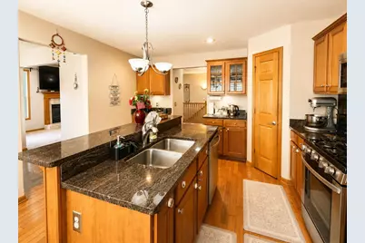423 Cross Plains Road, Rockford, IL 61107 - Photo 14