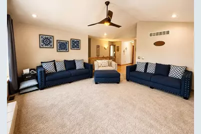 423 Cross Plains Road, Rockford, IL 61107 - Photo 6