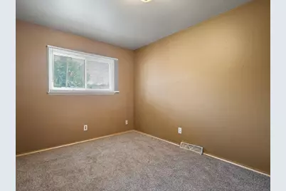 1118 Lincoln Avenue, Rockford, IL 61102 - Photo 12