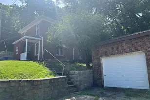 209 Quincy, Savanna, IL 61074 - Photo 2