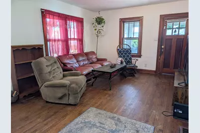814 W Hamilton Street, Freeport, IL 61032 - Photo 10