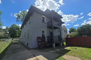 1721 S 5th St, Rockford, IL 61104 - Photo 28
