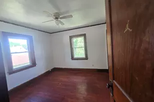 1721 S 5th St, Rockford, IL 61104 - Photo 16