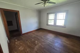 1721 S 5th St, Rockford, IL 61104 - Photo 6