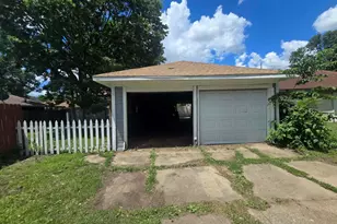 1721 S 5th St, Rockford, IL 61104 - Photo 26