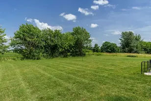 4144 Trimble Ln, Rockford, IL 61102 - Photo 40