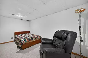 1840 Darby Ln, Lake Summerset, IL 61019 - Photo 14