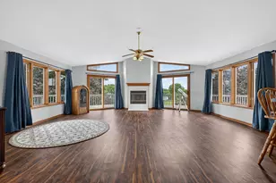 1840 Darby Ln, Lake Summerset, IL 61019 - Photo 6