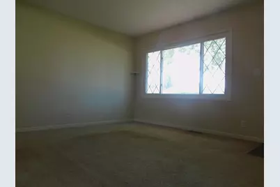 1722 Evans Avenue, Loves Park, IL 61111 - Photo 4