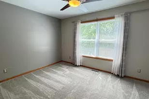 607 Jamestown, Belvidere, IL 61008 - Photo 20