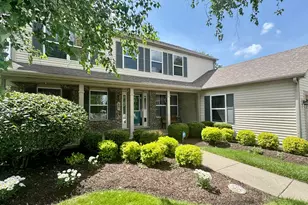 607 Jamestown, Belvidere, IL 61008 - Photo 2