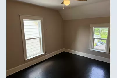 528 S Harlem Avenue, Freeport, IL 61032 - Photo 10