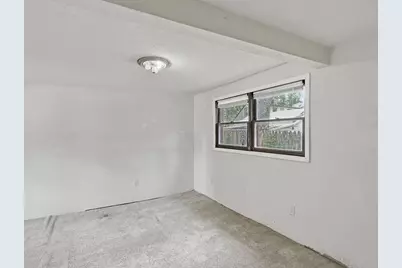 616 Fairview Avenue, South Beloit, IL 61080 - Photo 6