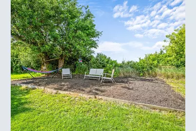 207 Tamarack Hollow Street, Poplar Grove, IL 61065 - Photo 32
