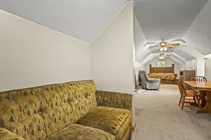 1393 Chadbourne Dr, Lake Summerset, IL 61019 - Photo 28