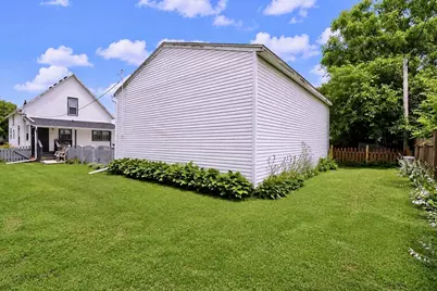 130 S Adams Street, South Beloit, IL 61080 - Photo 26