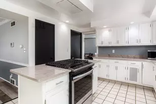 1518 Harlem Blvd, Rockford, IL 61103 - Photo 18