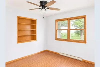 308 W Logan Street, Forreston, IL 61030 - Photo 10