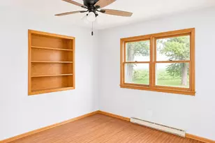 308 W Logan St, Forreston, IL 61030 - Photo 10