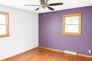 308 W Logan St, Forreston, IL 61030 - Photo 8