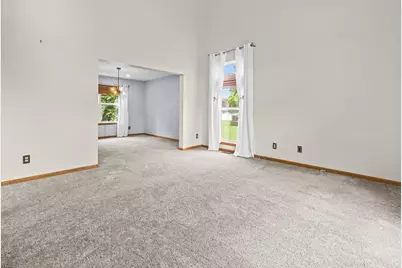 1017 Northwestern Avenue, Davis Junction, IL 61020 - Photo 4