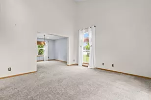 1017 Northwestern Ave, Davis Junction, IL 61020 - Photo 4