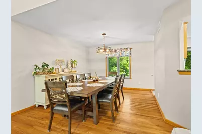 3476 Valley Woods Drive, Cherry Valley, IL 61016 - Photo 8