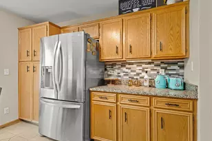 3476 Valley Woods Dr, Cherry Valley, IL 61016 - Photo 16