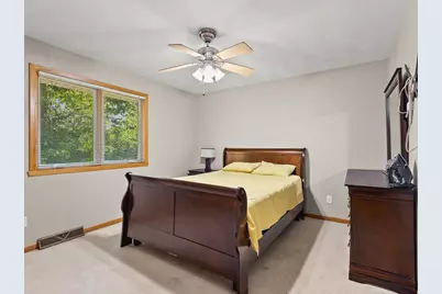 3476 Valley Woods Drive, Cherry Valley, IL 61016 - Photo 28