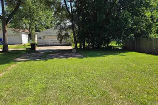 3220 Montrose Ave, Rockford, IL 61101 - Photo 18