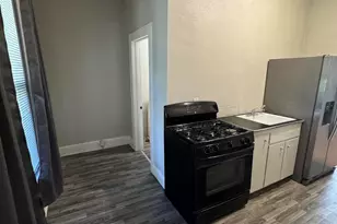 708 Fulton, Rockford, IL 61103 - Photo 6