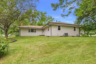 2014 N Meridian Rd, Rockford, IL 61101 - Photo 34