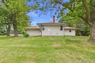 2014 N Meridian Rd, Rockford, IL 61101 - Photo 32