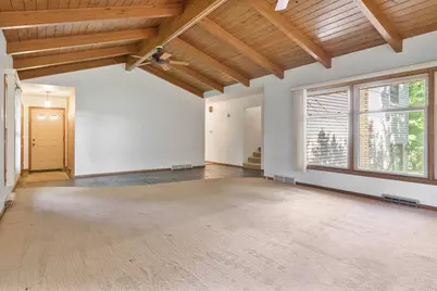 5537 Guilford Road, Rockford, IL 61107 - Photo 16