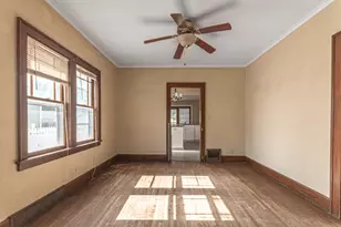 2120 17th Ave, Rockford, IL 61104 - Photo 4