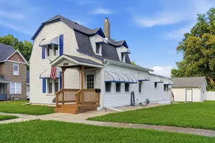 709 S 2nd St, Oregon, IL 61061 - Photo 1