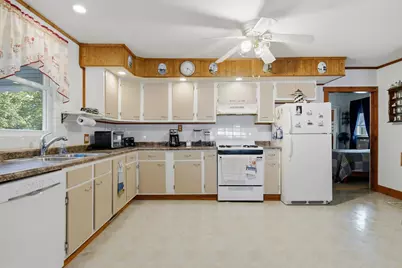 709 S 2nd Street, Oregon, IL 61061 - Photo 18