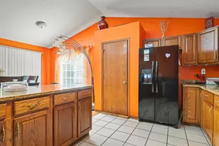 212 NE Rochester Rd, Poplar Grove, IL 61065 - Photo 16
