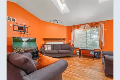 212 NE Rochester Road, Poplar Grove, IL 61065 - Photo 8