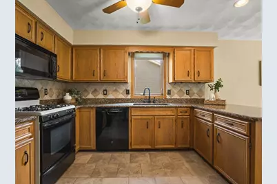 803 Babich Lane, Winnebago, IL 61088 - Photo 12