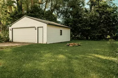 516 Clark Street, South Beloit, IL 61080 - Photo 8