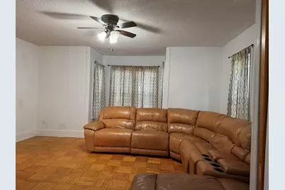 208 E 2nd Street, Leaf River, IL 61047 - Photo 6
