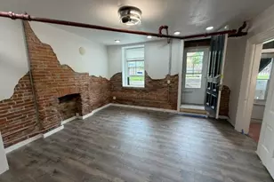 129 N 2nd St, Rockford, IL 61107 - Photo 6