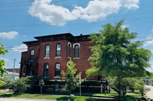 129 N 2nd St, Rockford, IL 61107 - Photo 2