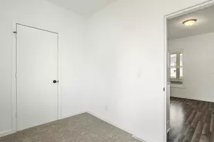 2104 S 4th St, Rockford, IL 61104 - Photo 10