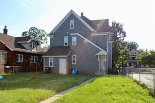 1420 Magnolia St, Rockford, IL 61104 - Photo 2