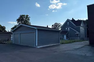 1420 Magnolia St, Rockford, IL 61104 - Photo 4