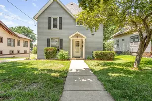 332 N London Ave, Rockford, IL 61107 - Photo 1