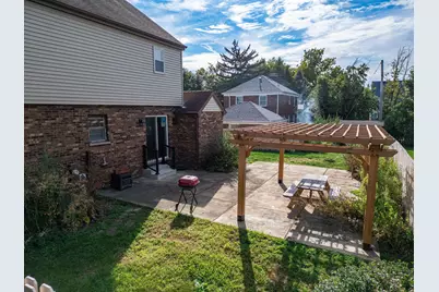 1300 Wolff Aven Avenue, Elgin, IL 60123 - Photo 54